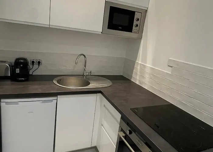 T2 A 4min De La Gare A Pied ! Lägenhet